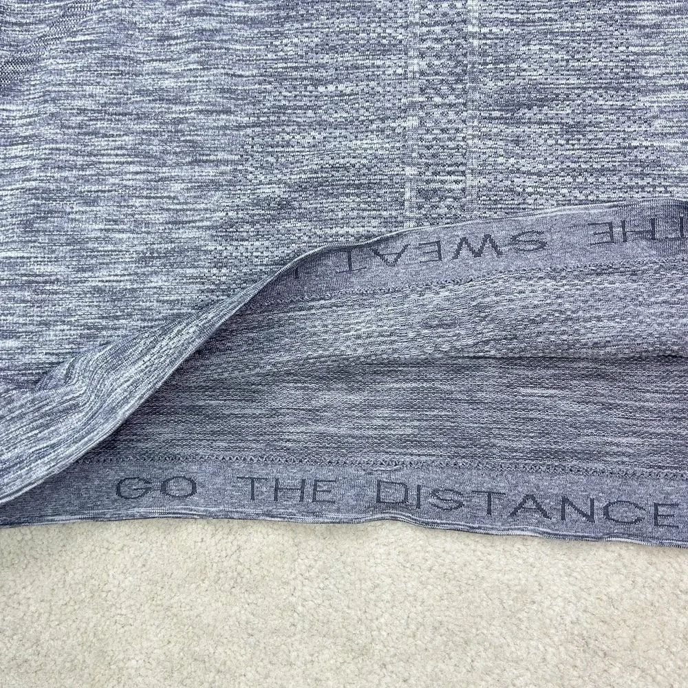 Lululemon Metal Vent Womens 6 TShirt Training Gym Workout Performance